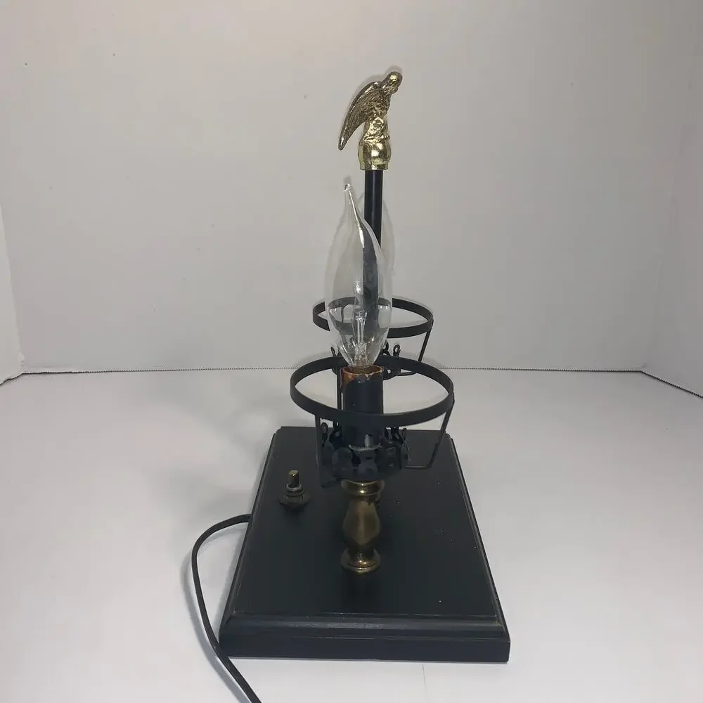 None this lamp